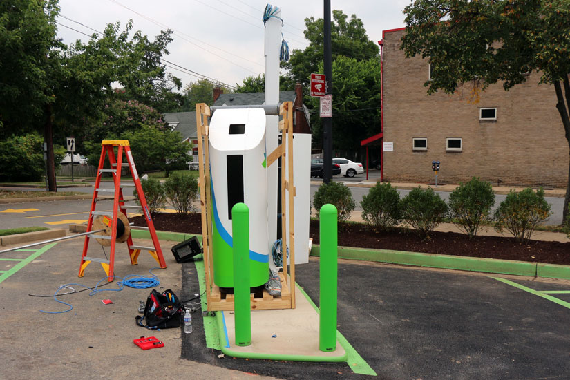 Electric car charging station in Clarendon Walgreens