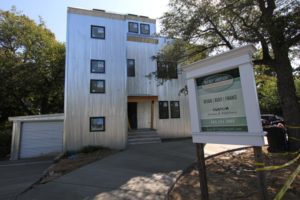 "Metal House" in Lyon Park