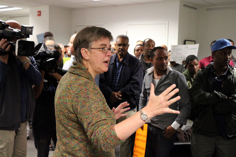 Arlington taxi drivers occupy County Board office