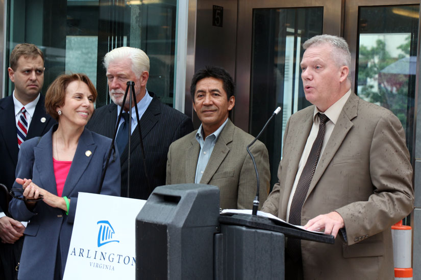 Metro Deputy General Manager Rob Troup at the Rosslyn Metro unveiling