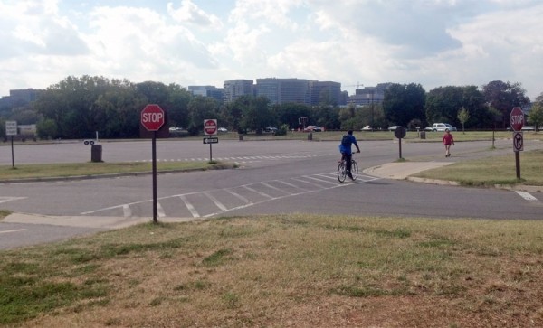 The normally busy parking lot at Gravelly Point is closed and empty, due to the government shutdown