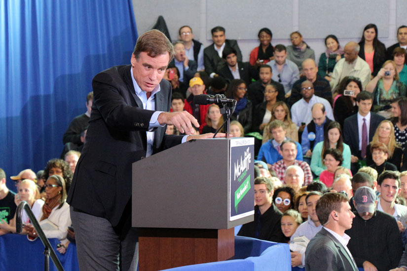 Sen. Mark Warner (D-Va.) campaigns for Terry McAuliffe