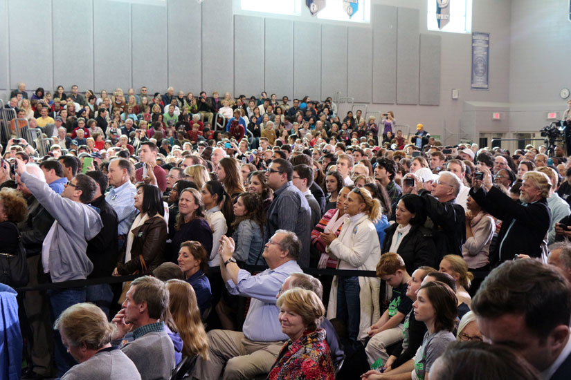 President Obama speaks at Washington-Lee High School