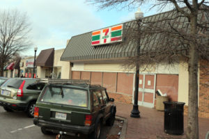 Westover 7-Eleven closes