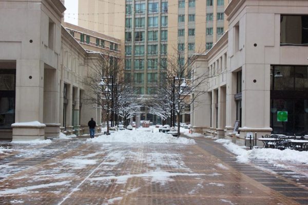 Courthouse Plaza (Flickr pool photo by Keithhall)