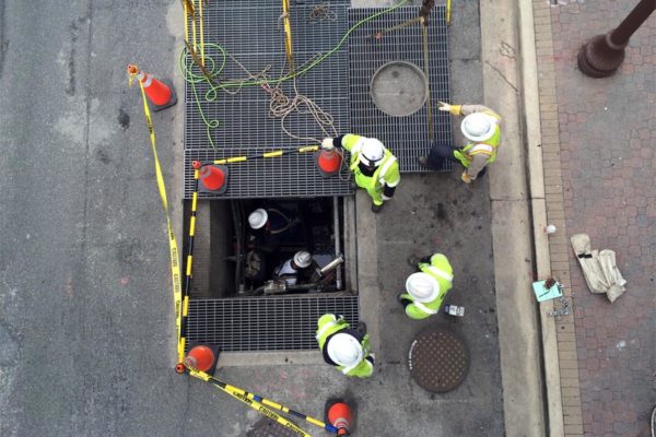 Dominion utility work in Rosslyn