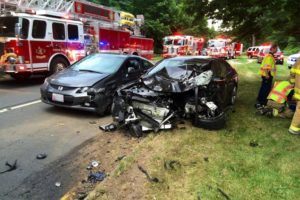 Serious crash on the GW Parkway 7/2/14 (photo courtesy @CAPT258)