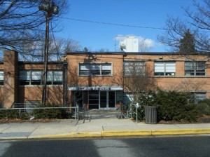 Lubber Run Community Center (photo via Arlington County)