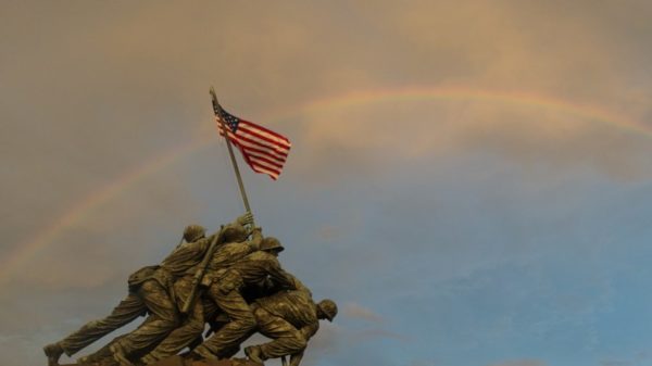 Rainbow over the Iwo Jima memorial (Flickr pool photo by John Sonderman)