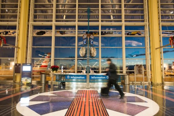 Early flight at Reagan National Airport (Flickr pool photo by Kevin Wolf)