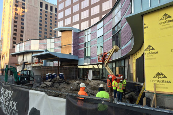 Construction in front of the Fashion Centre at Pentagon City mall