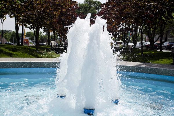 Fountain in Clarendon (photo by Jackie Friedman)