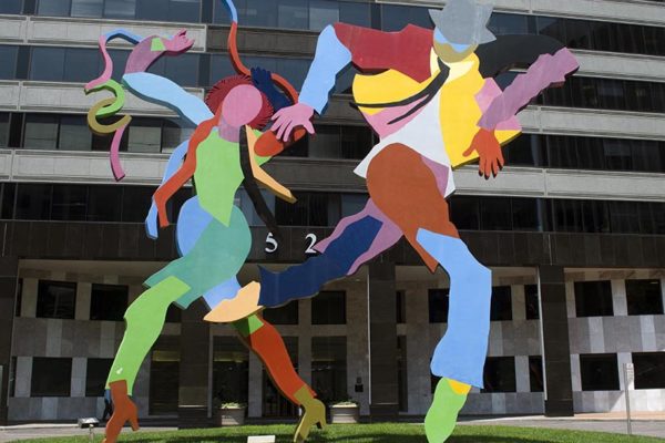 Anna and David Sculpture in Rosslyn