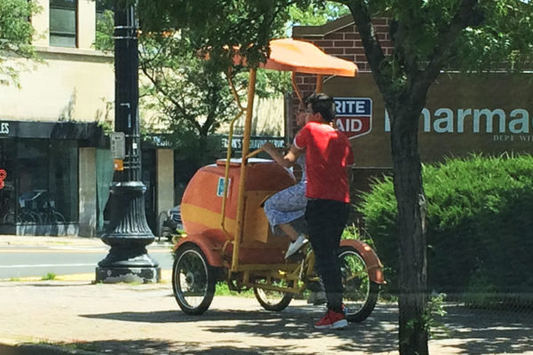 A mobile food vendor on Columbia Pike