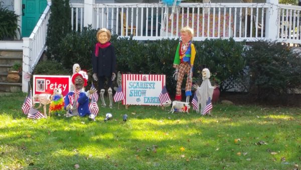 2016 election-themed Halloween display on Key Blvd (photo by Katie Pyzyk)