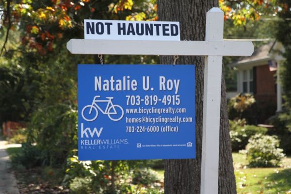 Halloween-themed real estate sign in Lyon Park