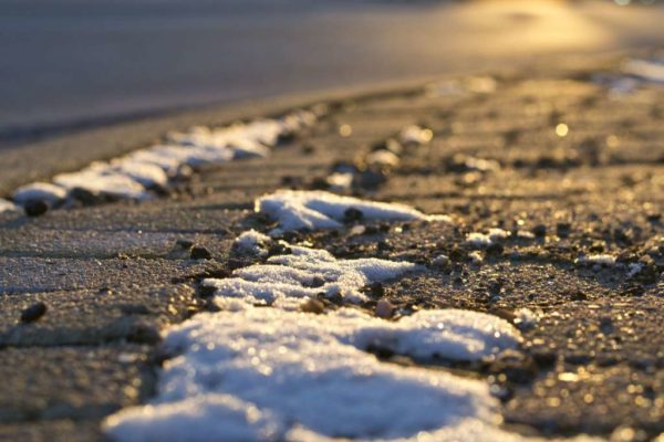 Snow on the pavement along Columbia Pike (Flickr pool photo by Bekah Richards)