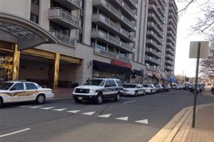 Police and sheriff's deputies respond to a barricade situation in Crystal City (photo courtesy @vtspaeth)