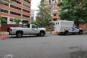 Dominion crews on N. Utah Street near Fairfax Drive