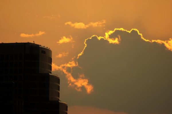 Rosslyn sunset (photo by christopherskillman)