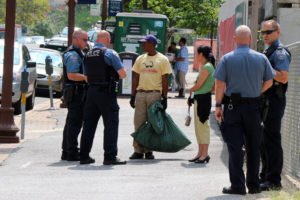 Rosslyn BID employee prevents cell phone theft